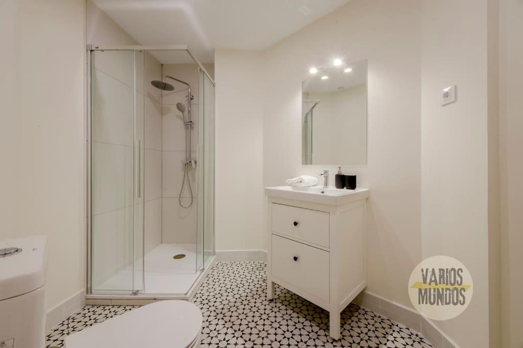 Cool Y Centrico Apt 6Px En Plena Plaza Del Carmen E2 Madrid Exterior foto