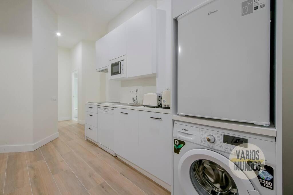 Cool Y Centrico Apt 6Px En Plena Plaza Del Carmen E2 Madrid Exterior foto